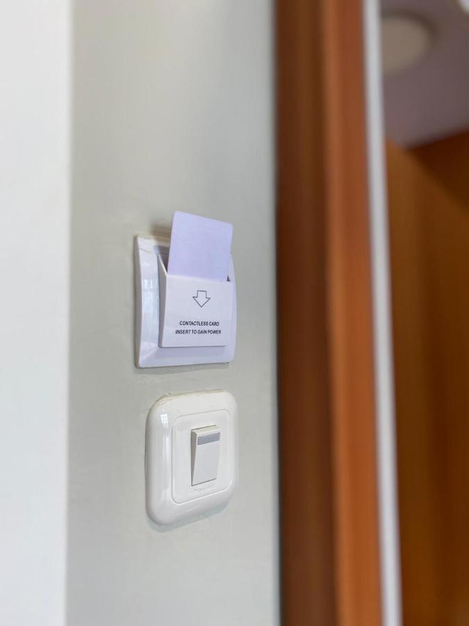 Oyo 2816 Privato Suite Kembaran Exteriér fotografie