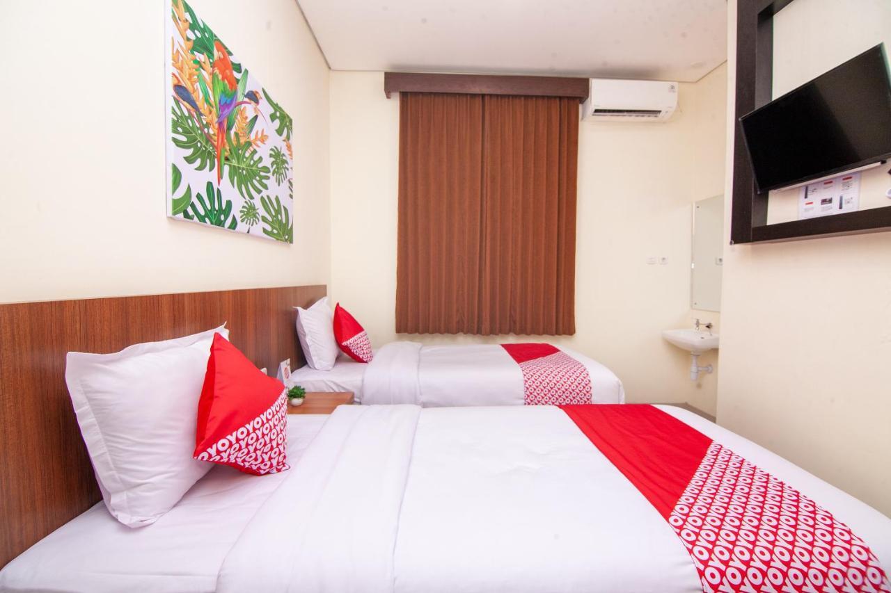 Oyo 2816 Privato Suite Kembaran Exteriér fotografie