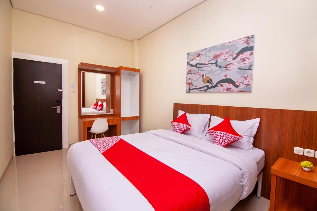Oyo 2816 Privato Suite Kembaran Exteriér fotografie