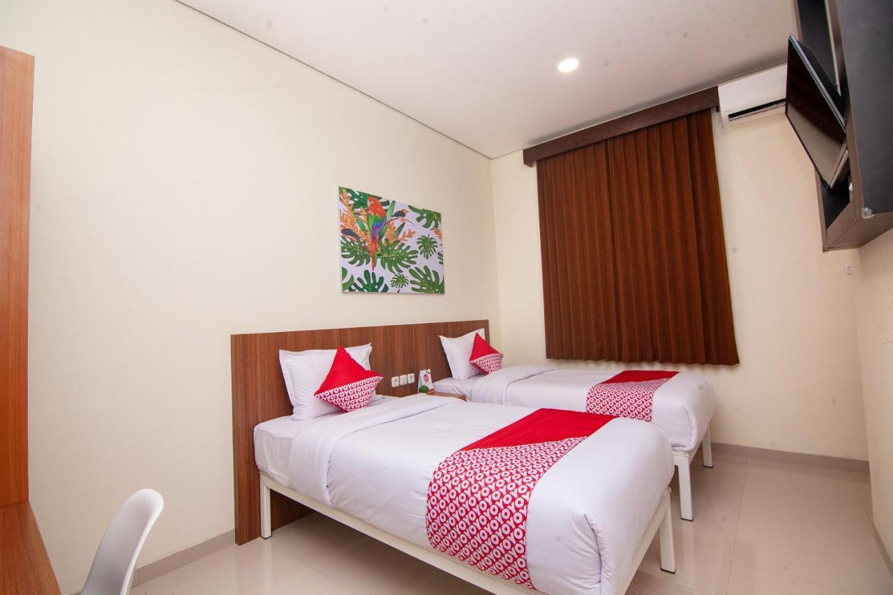 Oyo 2816 Privato Suite Kembaran Exteriér fotografie